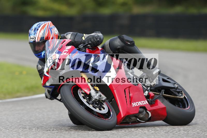 /53 16.09.2025 Track Day Domi Aegerter ADR/Gruppe rot/78